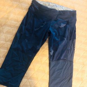 Lululemon Crop Pant Camo